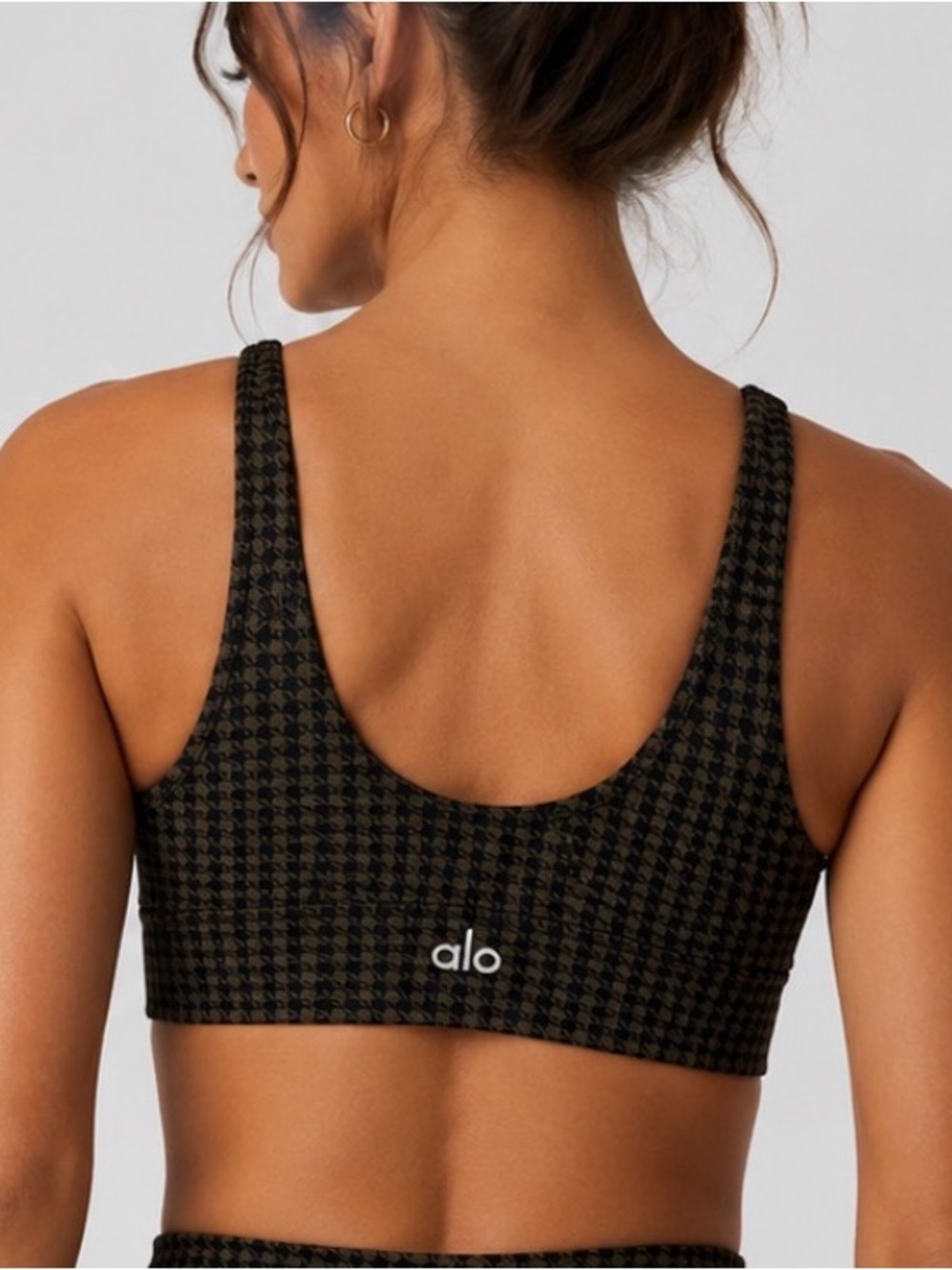 Alo yoga NWT micro Houndstooth plaid Scoop Neck Sports Bra - Black/green S